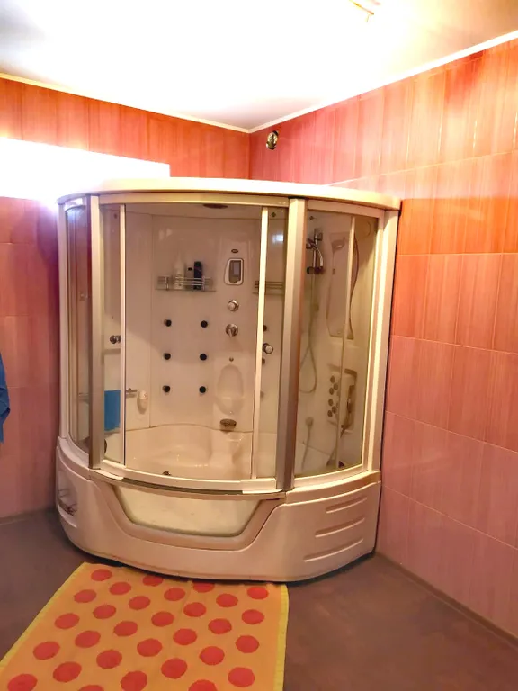 Дом у озера