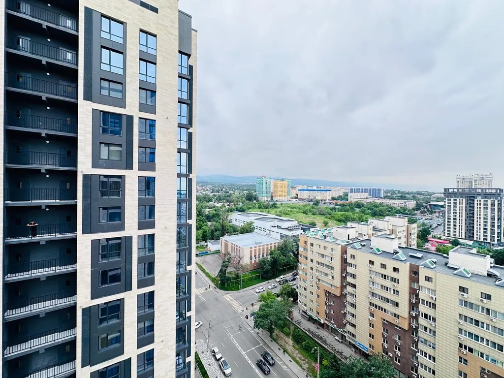 Квартира Апартаменты Комфорт сити с видом на горы — Алматы