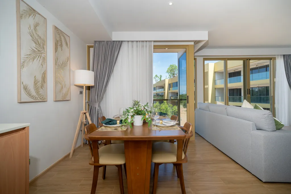 Laguna Beachside residences apartment