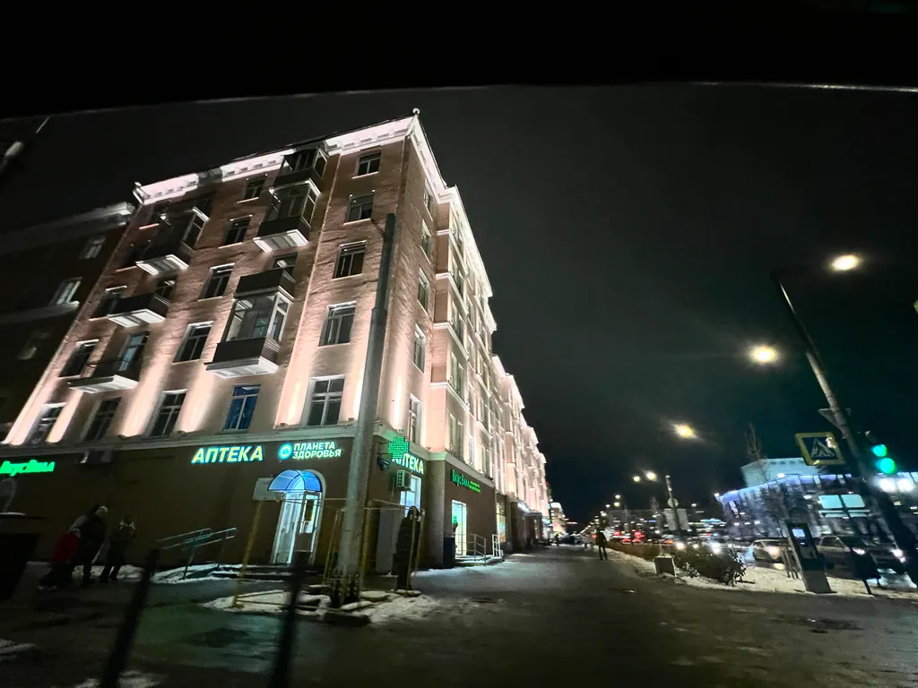 Квартира с видом на фонтаны и театр