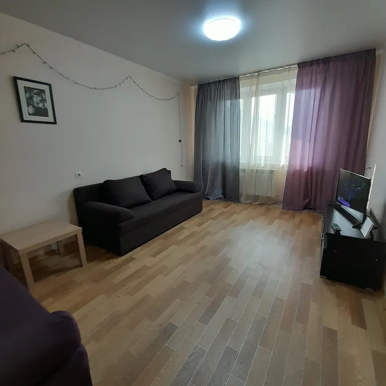 Просторная 4-х комнатная квартира рядом с объектами КАМАЗа