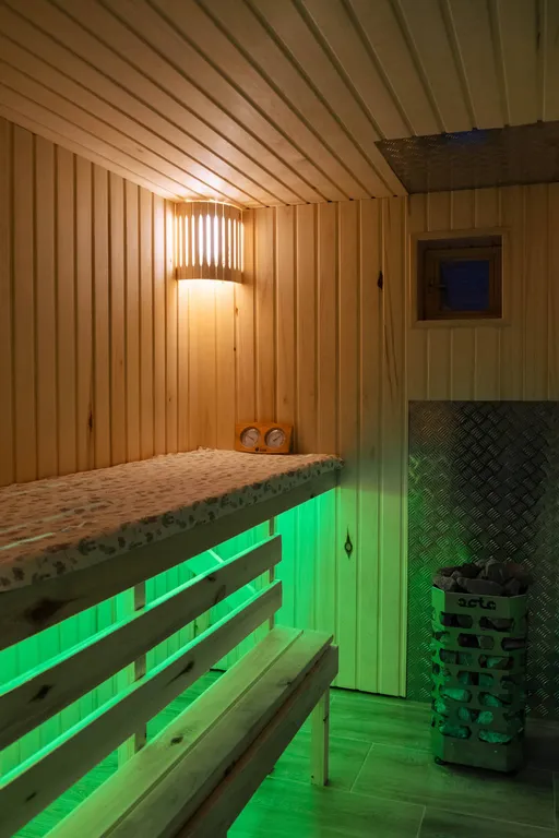 Коттедж Гостевой домик-флигель с сауной — Шерегеш