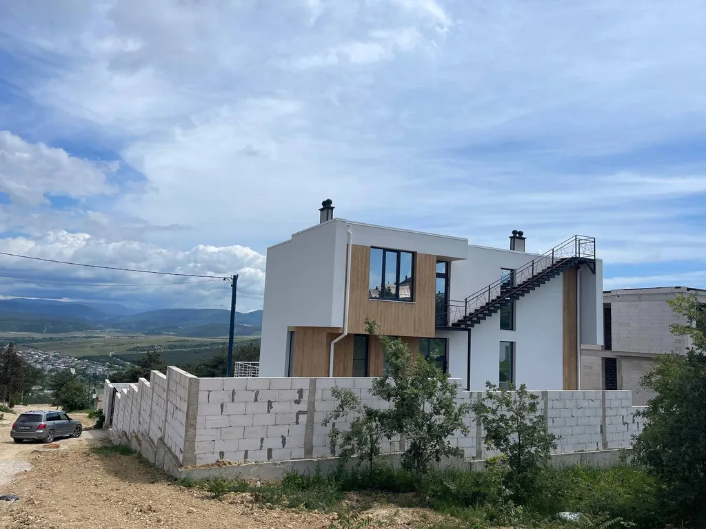 Квартира Квартира с террасой и видом на горы — Севастополь