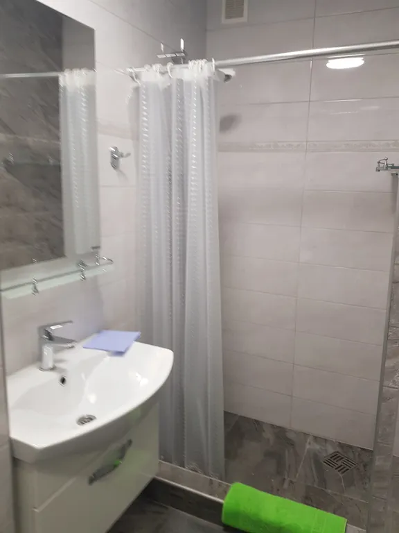 Квартира 2-комнатная Квартира — Евпатория