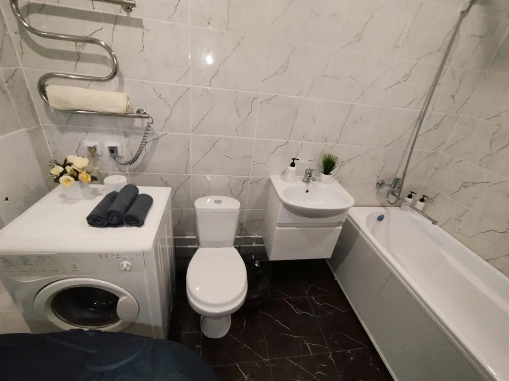 Студия у набeрежной в самoм центpе