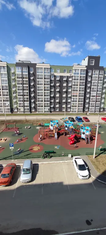 Квартира Двухкомнатная квартира с просторной парковкой — Уфа