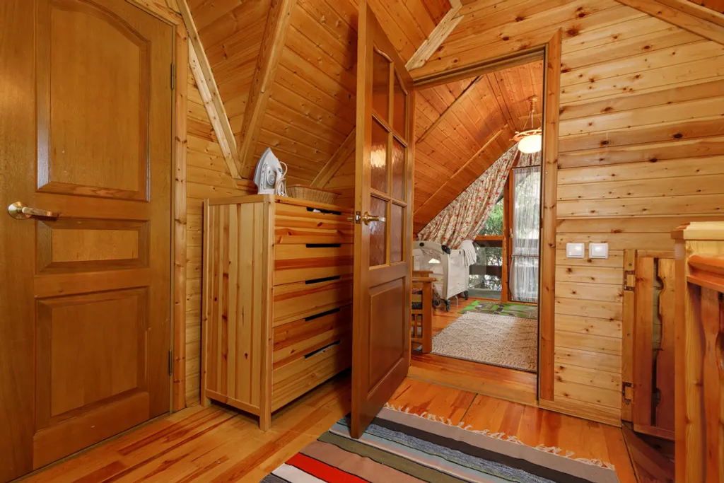 Домик в поляне! Уютный дом лесника