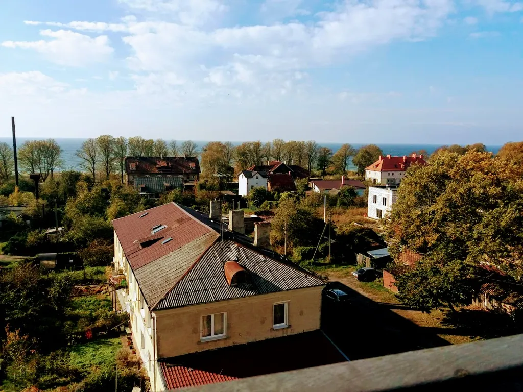 Новая квартира с солнечной террасой между морем и озером