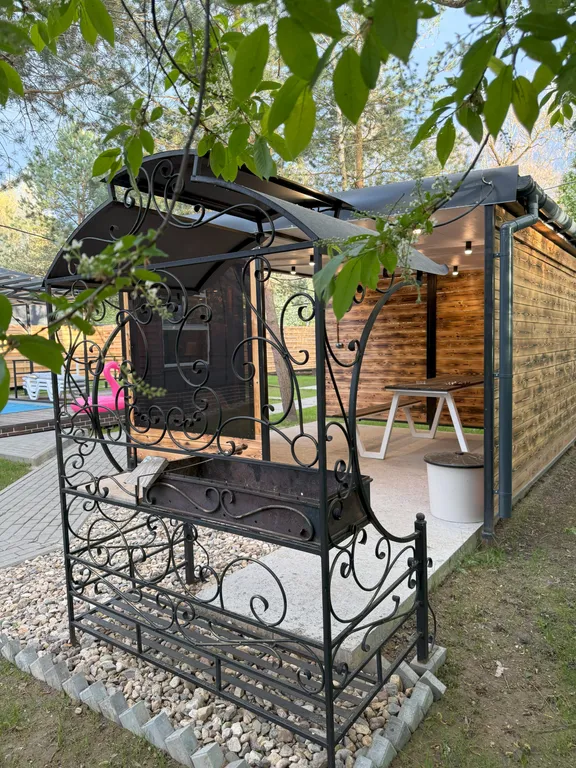 Дом с кедровой баней и термо-бассейном