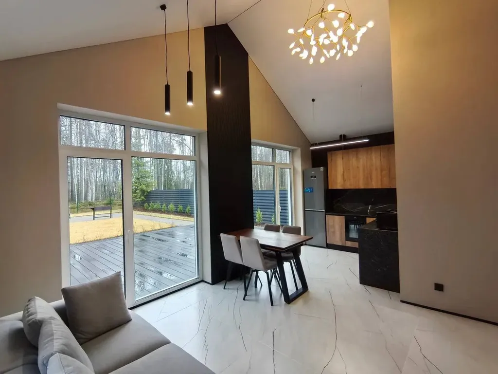 Уютный семейный коттедж у леса