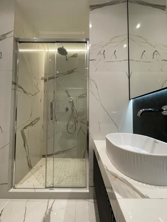 Дизайнерские апартаменты с видом на парк Дендрарий в центре