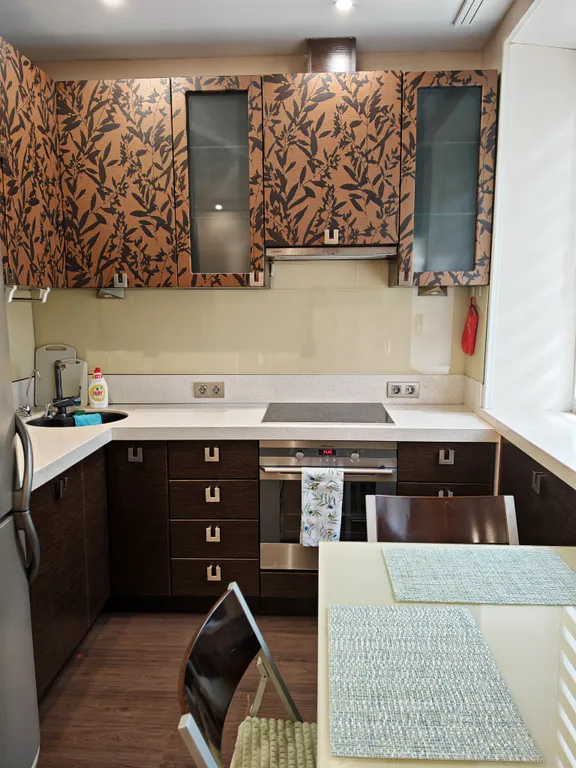 Уютная квартира в удобном районе пл. Окатовая (до 4 человек)