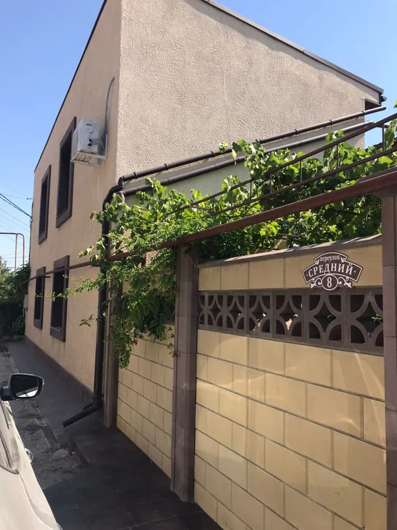 Частный уютный дом в тихом районе города