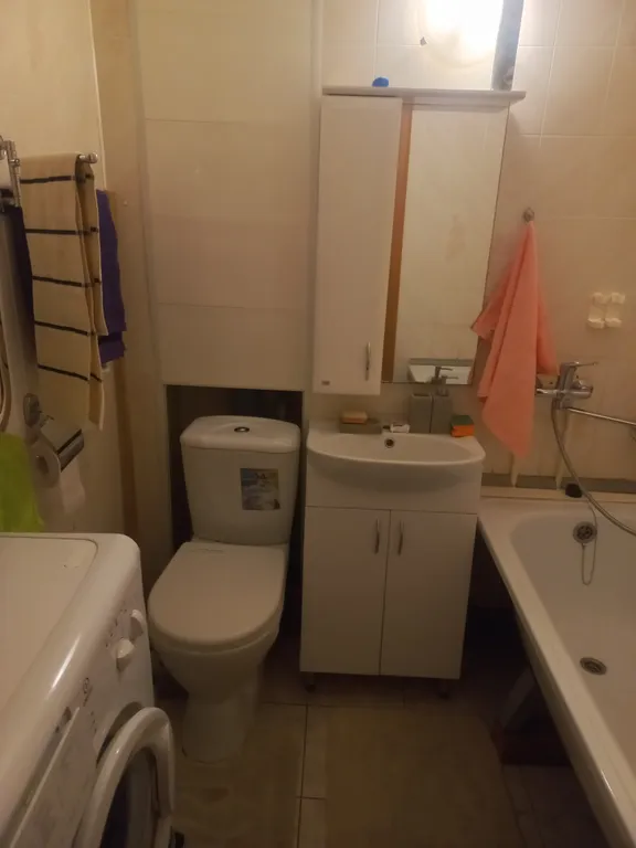 Уютная 1-комнатная кв. в центре г.Воронежа,рядом трасса Белгород,Курск