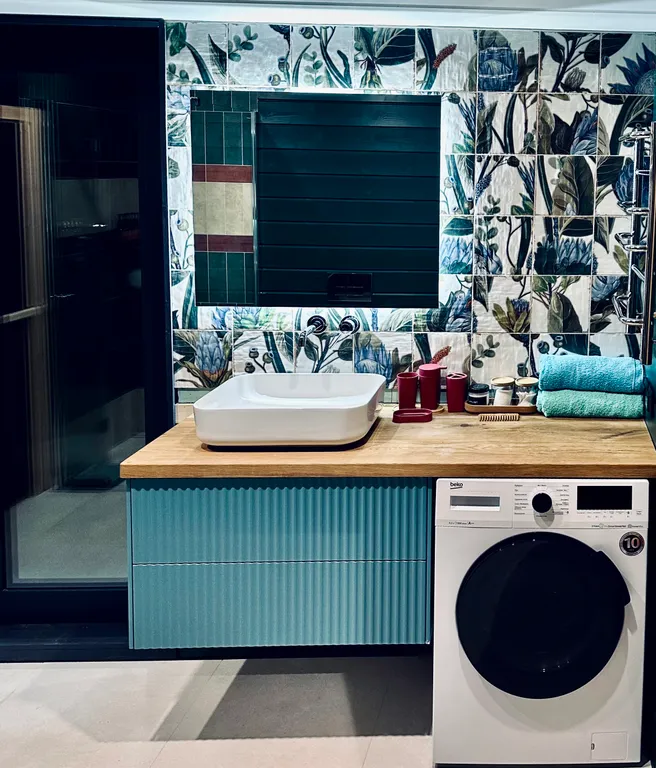 Новый дизайнерский дом с сауной и чаном