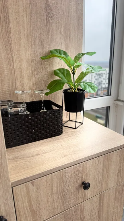 Уютная видовая современная квартира