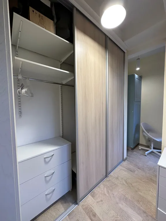 Уютная 3-х комнатная квартира с балконом и видом на горы