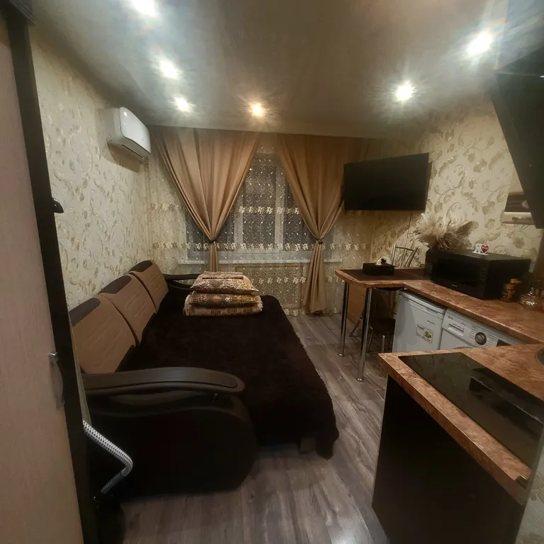 Уютная студия в центре с панорамным видом на Арсгора