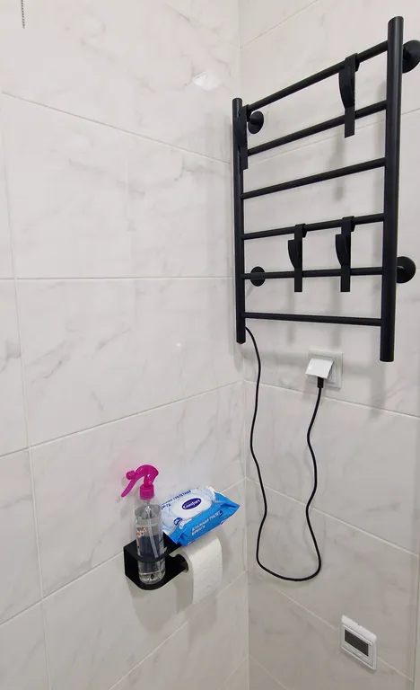 Светлая студия с видом на горы