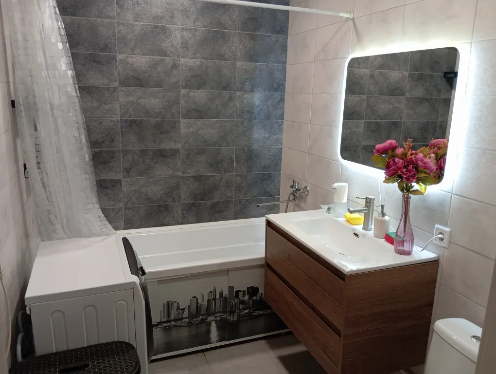 Уютная 2-комнатная квартира с кондиционером,панорамным видом на город