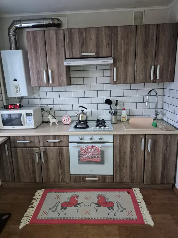 Евро двушка 2 этаж, удобный заезд с М2 и М4, жалюзи блэкаут