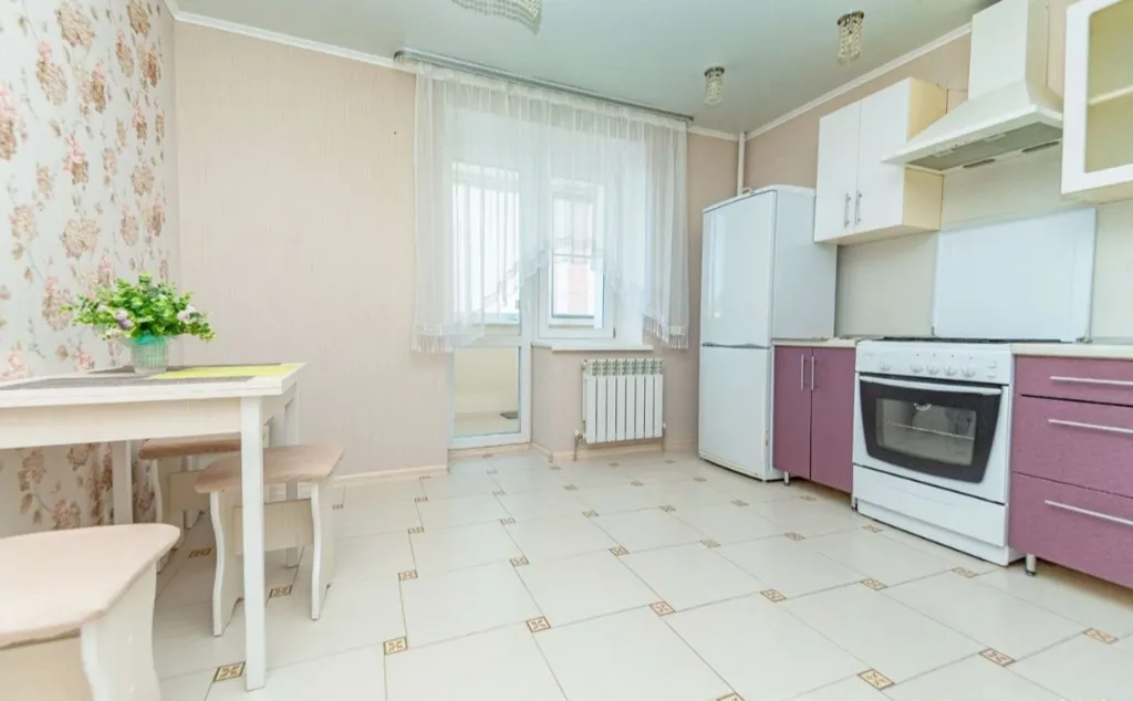 Уютная квартира в тихом районе города — аренда посуточно в Гагарин