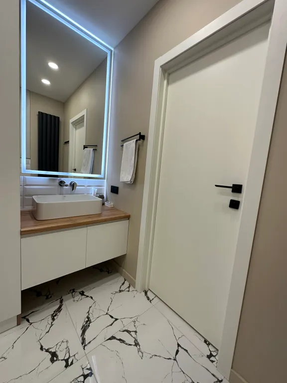 3-х комнатные апартаменты в центре Алматы