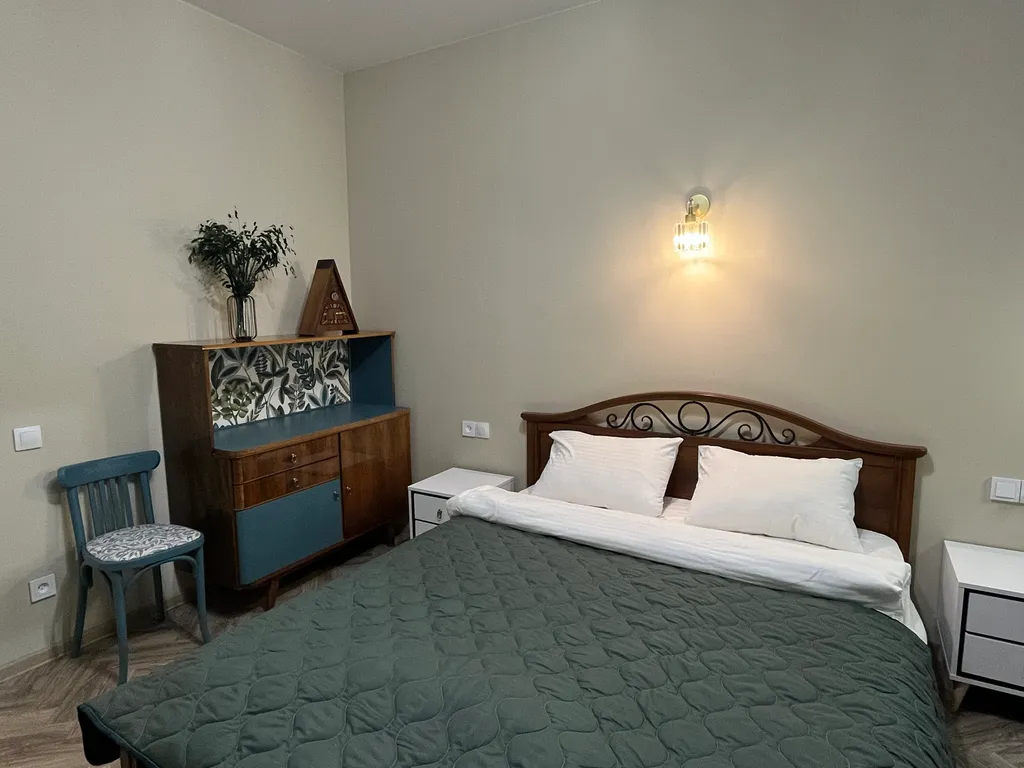 Ваш Рантье на Самойловой 12 близ отеля Меридиан