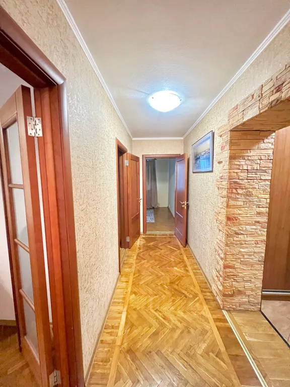 Трехкомнатная квартира в центре города