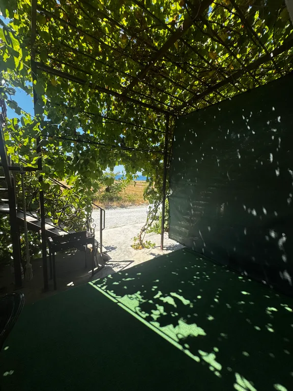 Коттедж Таунхаус под ключ с отдельным входом и видом на море со двора — Геленджик