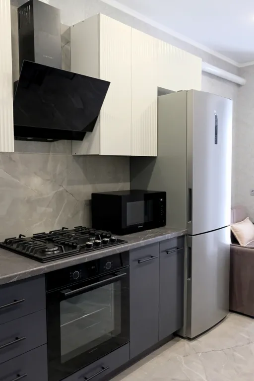 Квартира с дизайнерским ремонтом в тихом спальном районе