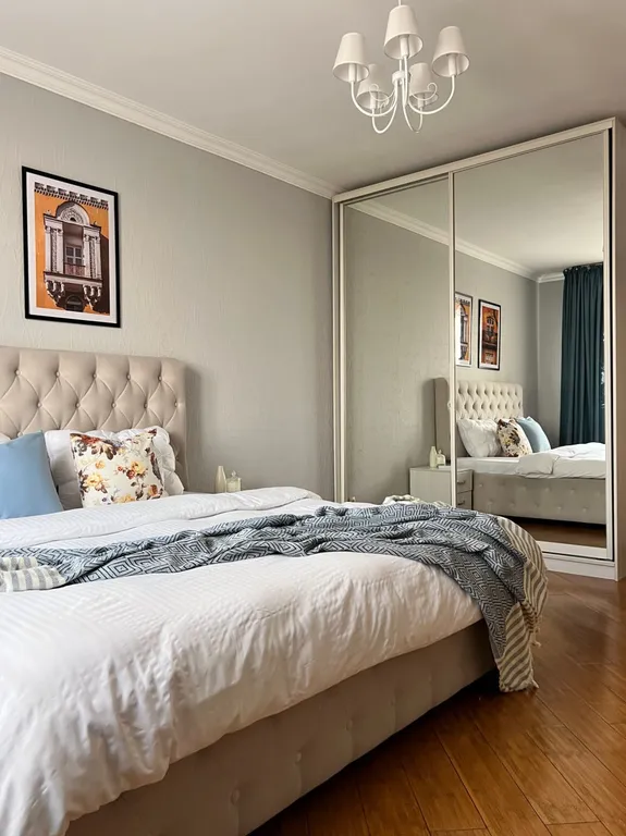 Уютная квартира с прекрасными видами в центре Алматы