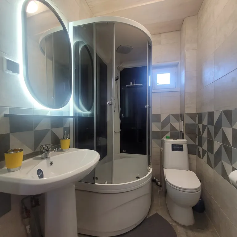 10-комнатный Дом