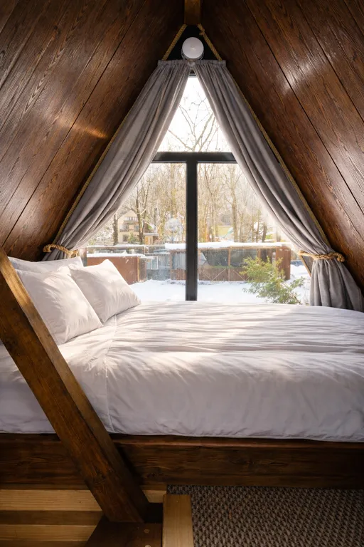 Панорамный дом «Грань» с видом на горы