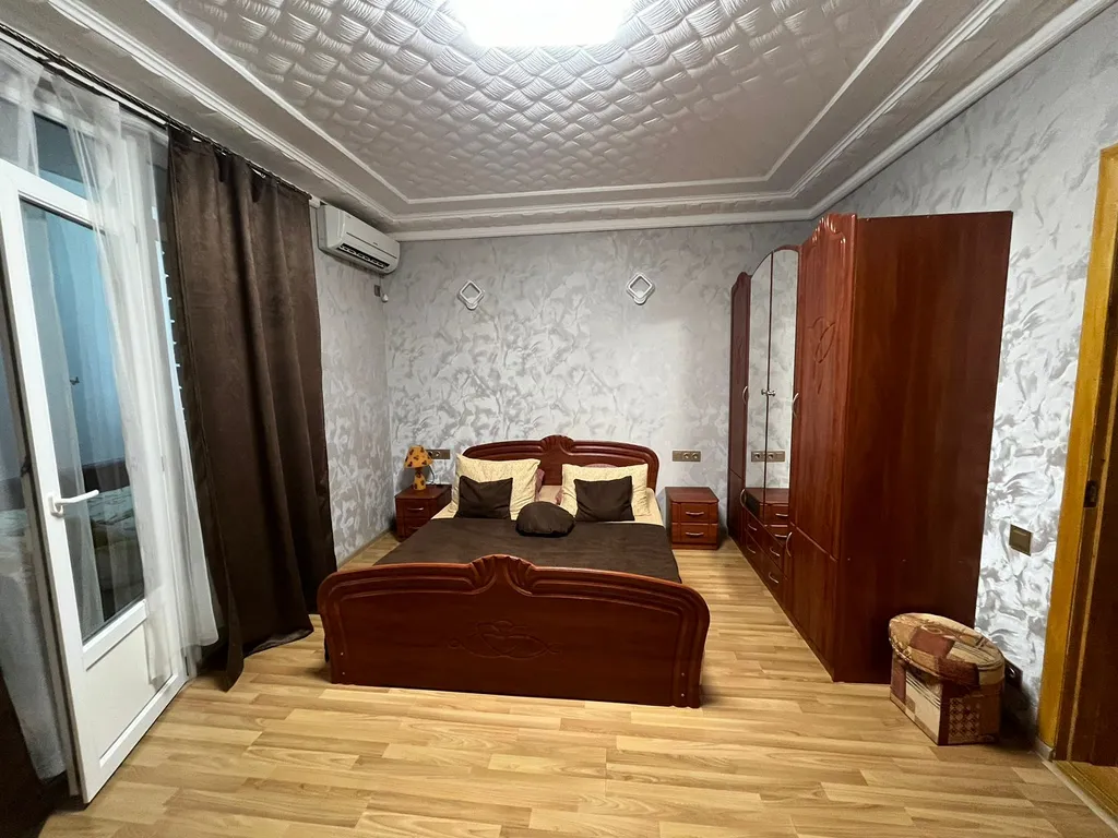 Коттедж Уютный домик под ключ — Судак