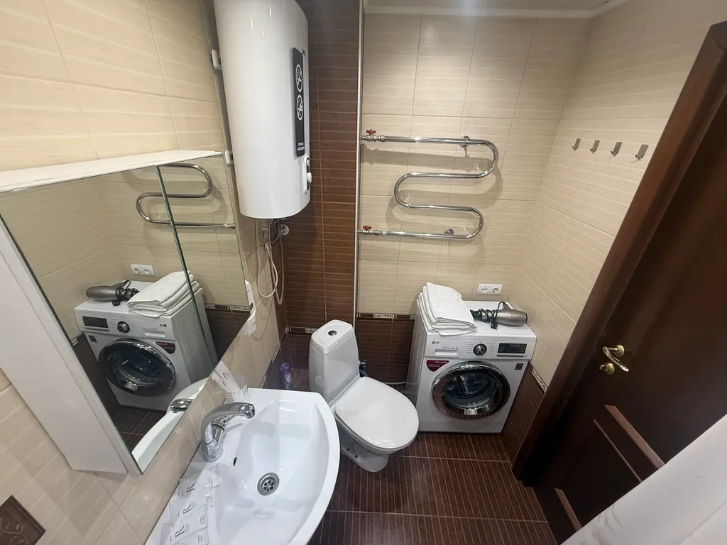 "В Гости!" на Пионерском 53 (2к квартира рядом с Сити-Молл)