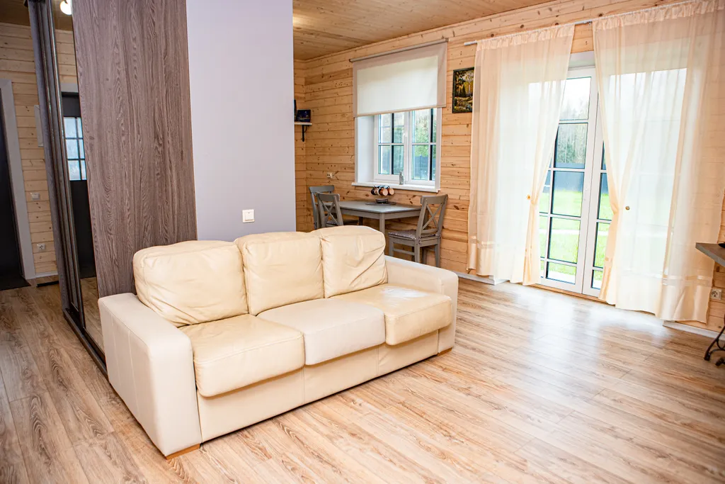 Загородный дом в тихом красивом месте