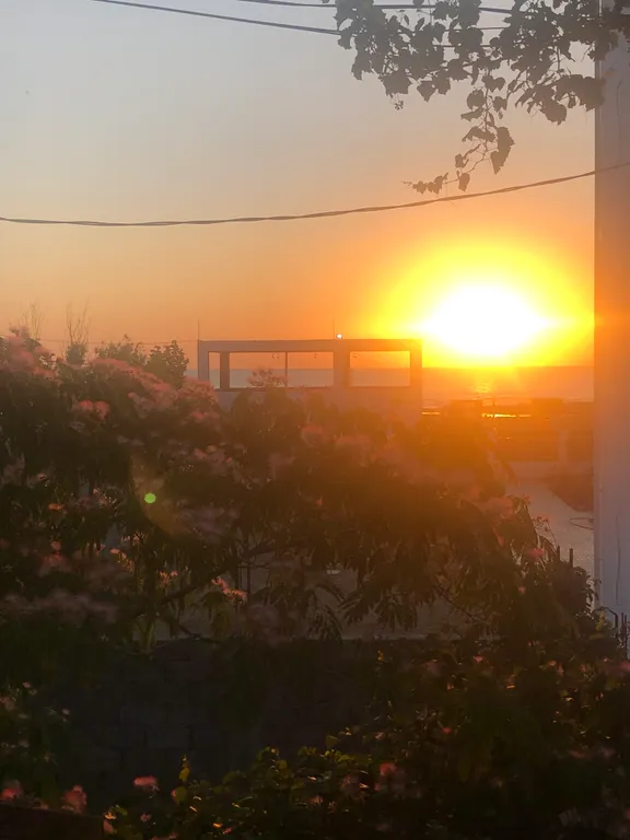 Первый этаж на берегу Каспия со своим двором