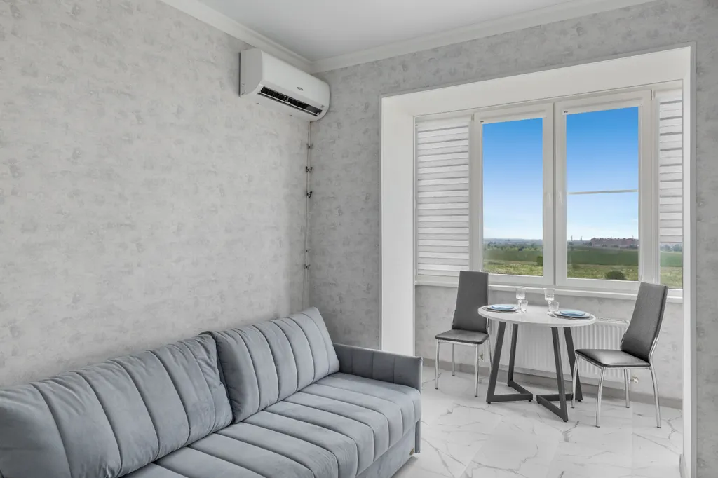 Квартира в 10 минутах до развилки в горы от Juls Apart