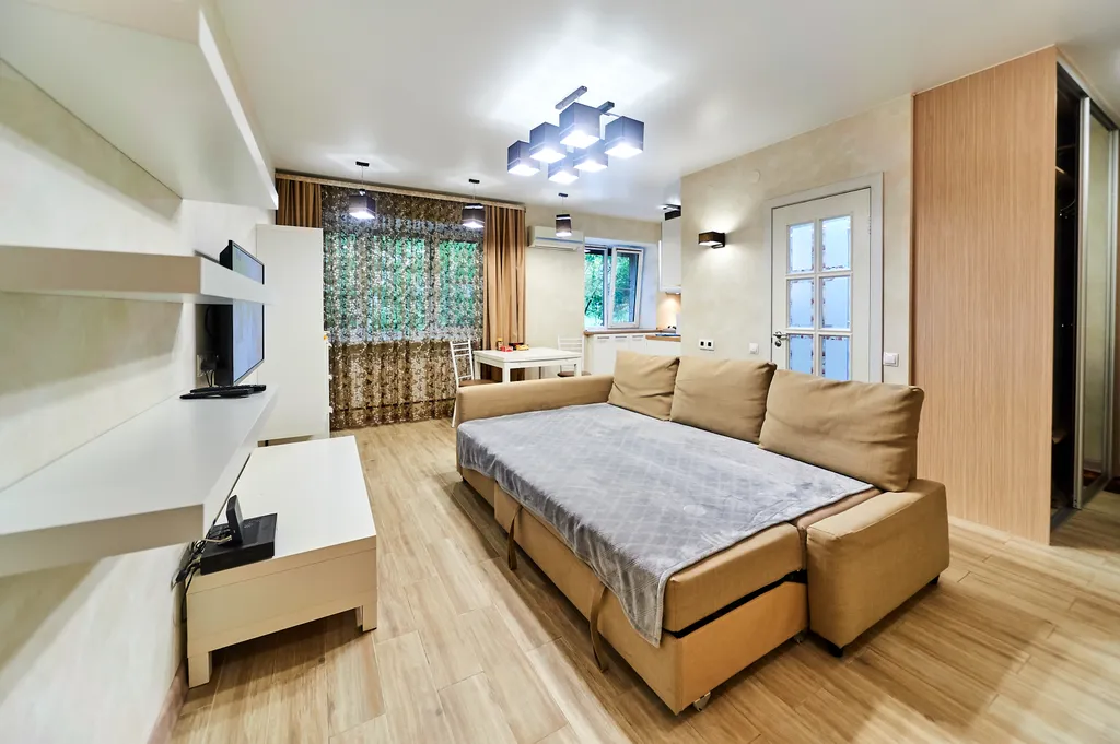 Отличная студия в центре рядом с парком Блонье и Крепостной стеной