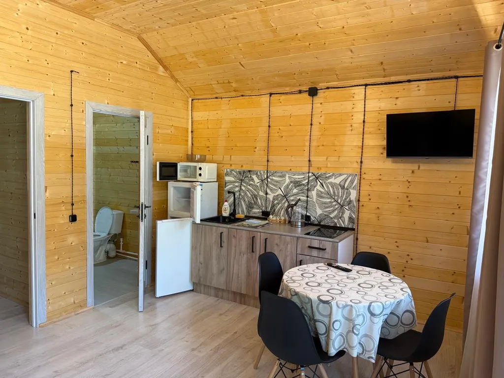 Коттедж с видом на лес