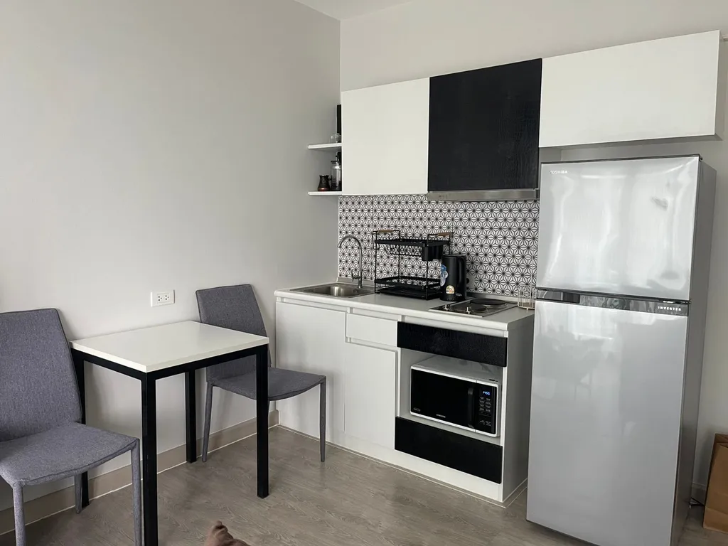 Апартамент для отдыха с детьми в тихом месте на берегу моря