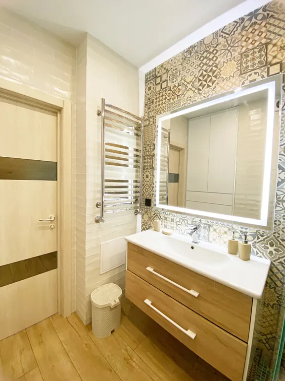 Шикарные 2-комнатные апартаменты с дизайнерским ремонтом в ЖК Олимп