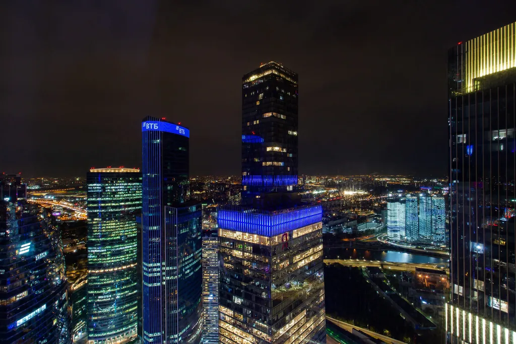 62 этаж, вид на Башни, Лужники, Парк победы