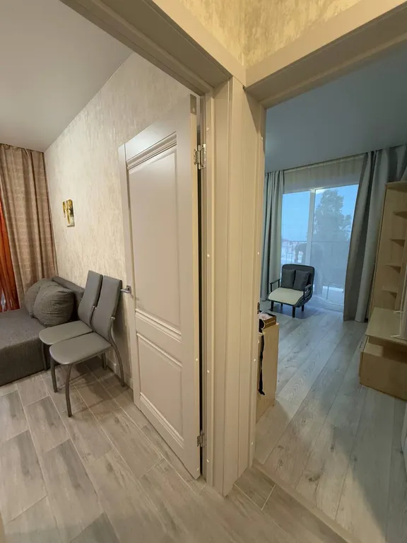 Двухкомнатная квартира с видом на море, на территории бассейн, детские