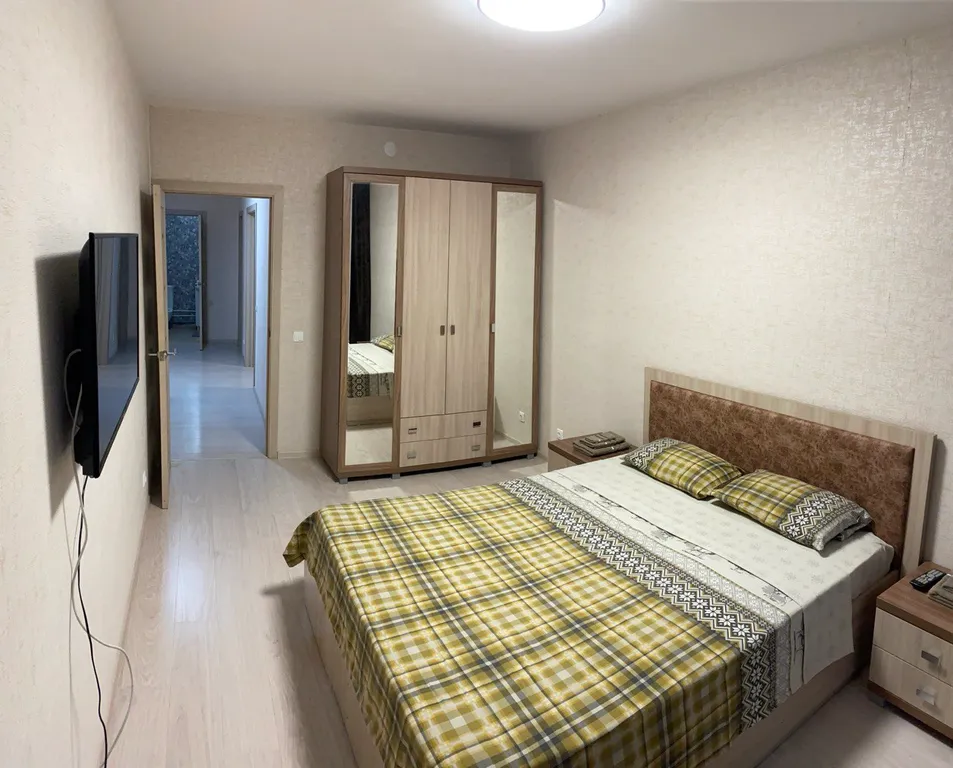 Уютная, большая трёхкомнатная квартира