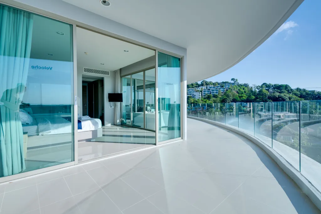 Просторный апартамент с двумя спальнями от Continent