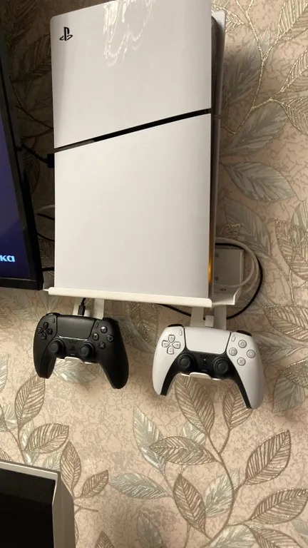 Квартира с PlayStation 5