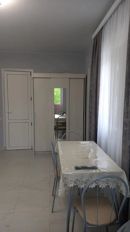 Уютная студия с видом на море и город