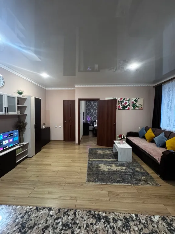 Просторная евродвушка с видом на гору